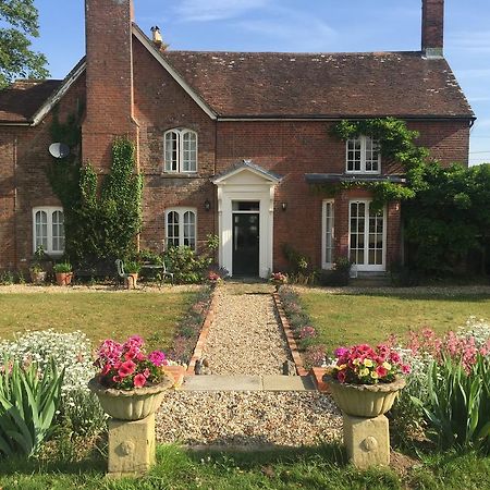 Lee Manor Hotel Romsey Exterior photo